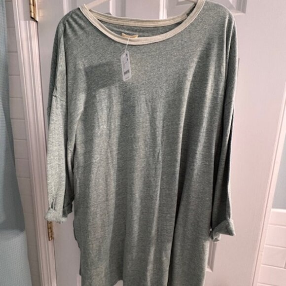 Free People Sage Green short Sleeve Lounge Tee (Size M) - Picture 5 of 5